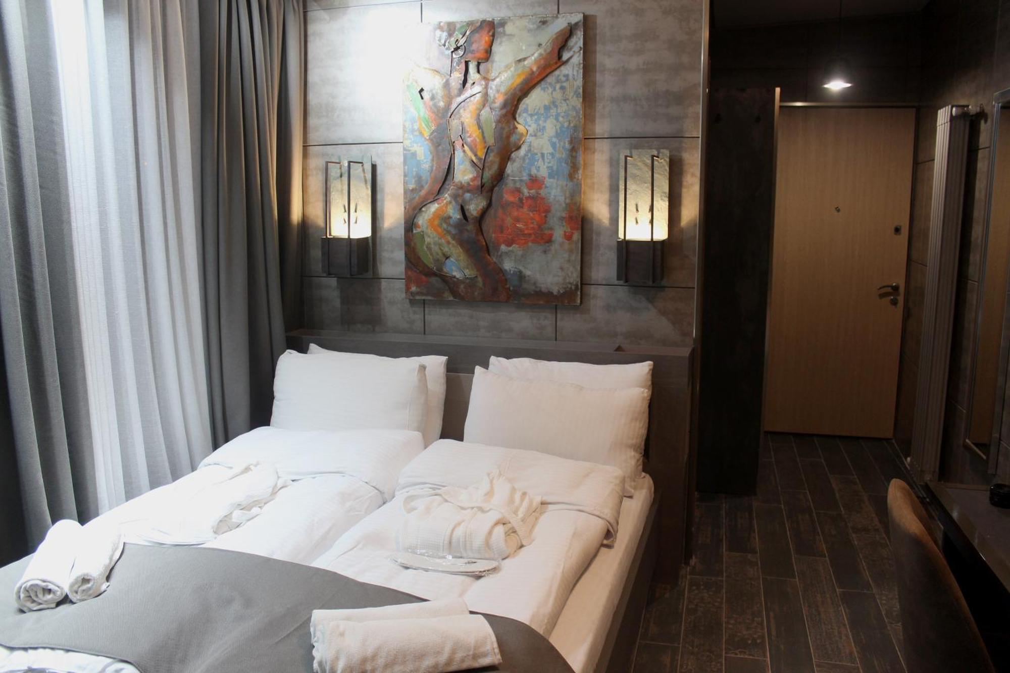 Piano Borracho Boutique Hotel Old Tbilisi Rom bilde
